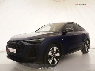 Usata Audi Q5 Sportback S-Line 204 CV (150 kW) 2025 Blu SUV