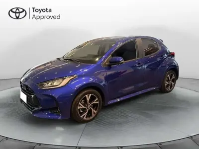 Usata Toyota Yaris Hybrid Trend 116 CV (85 kW) 2025 Blu Berlina
