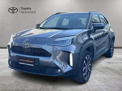 Gebraucht Toyota Yaris Cross Trend 130 PS (95 kW) 2025 Grau SUV