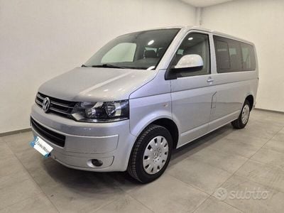 VW Caravelle