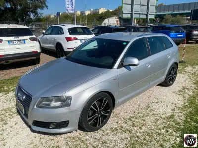 Usata Audi A3 Ambiente 141 CV (103 kW) 2008 Grigio chiaro Utilitaria