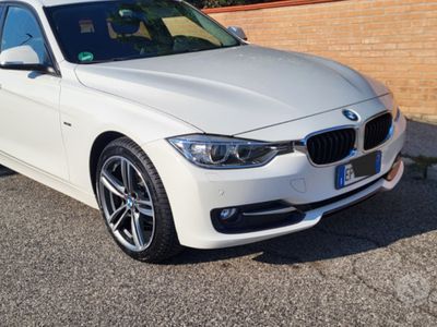 Usata BMW 318 Sport Line 143 CV (105 kW) 2013 Bianco Berlina