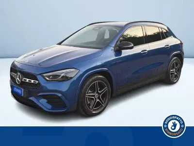 Usata Mercedes GLA200 AMG Line Premium 150 CV (110 kW) 2025 Blu SUV
