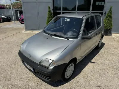 Usata Fiat 600 54 CV (39 kW) 2001 Argento Utilitaria