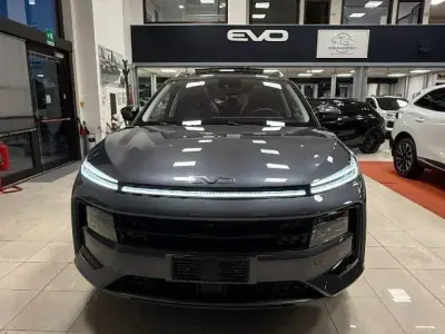 Nuova EVO Evo 7 174 CV (127 kW) 2026 Nero SUV