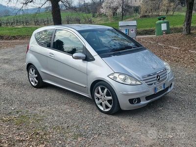 Usata Mercedes A200 140 CV (102 kW) 2006 Grigio Berlina