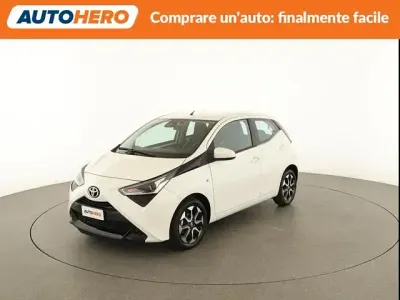 Usata Toyota Aygo 72 CV (52 kW) 2018 Bianco Utilitaria