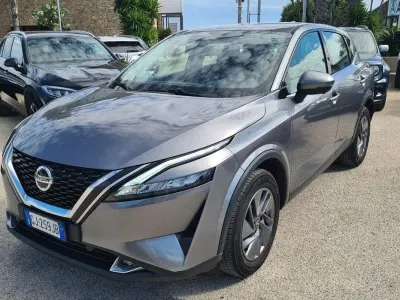 Usata Nissan Qashqai 140 CV (102 kW) 2022 Grigio SUV