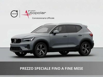 Nuova Volvo XC40 Plus 163 CV (119 kW) 2026 Vapour grey SUV