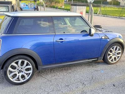 Usata Mini Cooper D Chili 109 CV (80 kW) 2009 Utilitaria