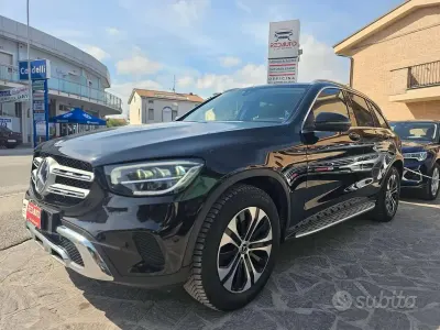 Usata Mercedes GLC220 Business 194 CV (142 kW) 2021 Nero SUV