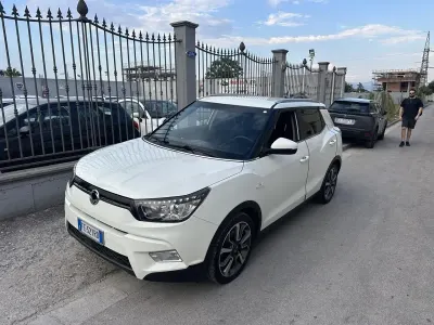 Usata SsangYong Tivoli 115 CV (84 kW) 2017 Bianco SUV