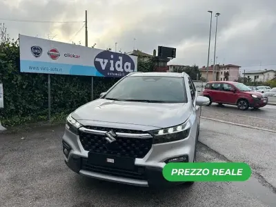 Nuova Suzuki SX4 S-Cross 129 CV (94 kW) 2025 Grigio SUV