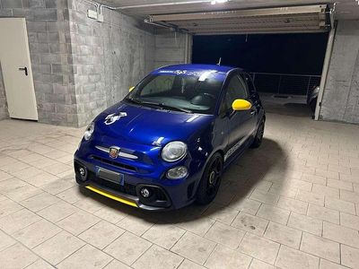 Usata Abarth 595 Pista 165 CV (121 kW) 2021 Blu/azzurro Utilitaria