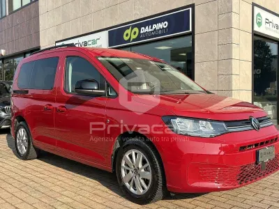 Usata VW Caddy Life 114 CV (83 kW) 2023 Rosso Monovolume