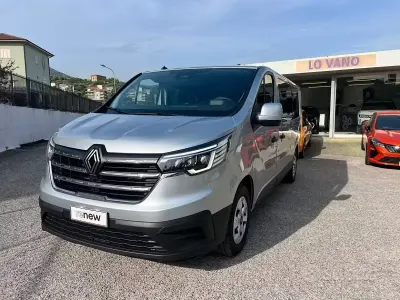 Occasion Renault Trafic 150 PK (110 kW) 2025 Grijs MPV