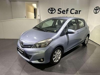 Blu Usata 2011 Toyota Yaris Lounge Berlina | 5900 € (Buon prezzo)
