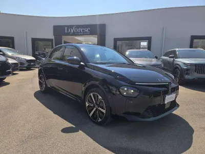 Nuova Lancia Ypsilon 101 CV (74 kW) 2025 Nero Utilitaria