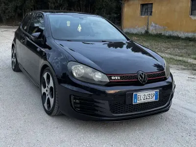 Usata VW Golf VI GTI 211 CV (155 kW) 2009 Utilitaria