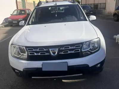 Usata Dacia Duster 105 CV (77 kW) 2014 Bianco SUV