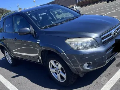 Usata Toyota RAV4 128 CV (94 kW) 2007 Grigio SUV