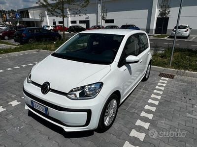 Usata VW up! Move 68 CV (50 kW) 2020 Bianco Utilitaria