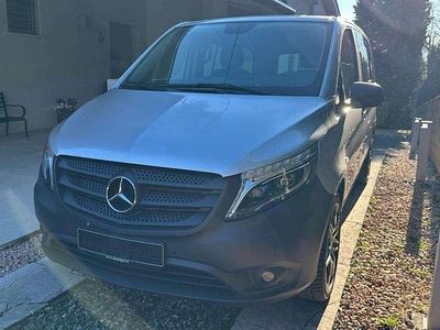 Usata Mercedes Vito 163 CV (119 kW) 2020 Argento brillante metallizzato Furgone