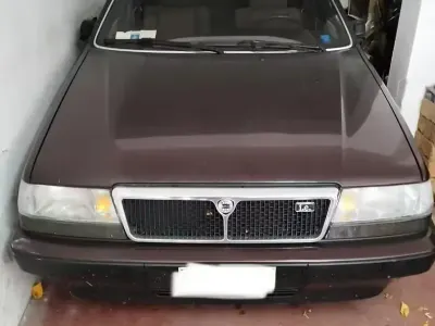 Usata Lancia Thema 117 CV (86 kW) 1990 Marrone Berlina