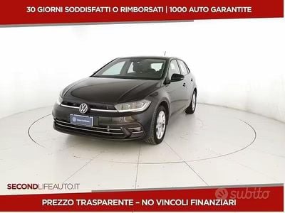 Usata VW Polo Style 110 CV (80 kW) 2023 Nero Utilitaria