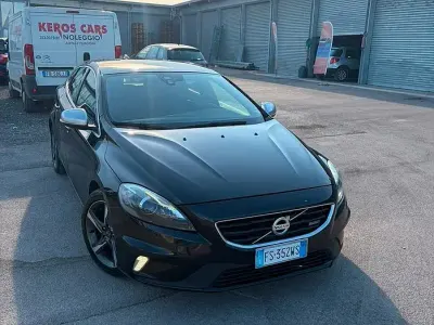 Usata Volvo V40