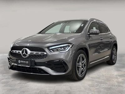 Usata Mercedes GLA200 Premium 149 CV (109 kW) 2022 Grigio SUV