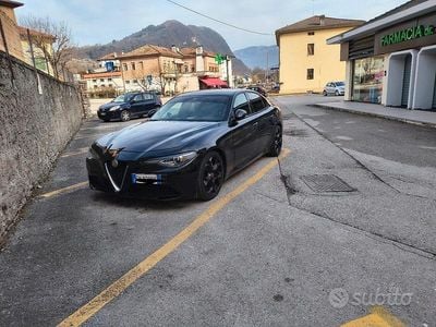 Brugt Alfa Romeo Giulia 150 HK (110 kW) 2018 Sort Sedan