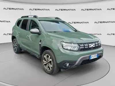 Usata Dacia Duster Journey 116 CV (85 kW) 2023 Lichen kaki SUV