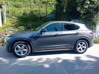 Usata Alfa Romeo Stelvio Super 180 CV (132 kW) 2018 Grigio SUV