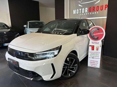 Usata Opel Corsa 75 CV (55 kW) 2023 Bianco Berlina