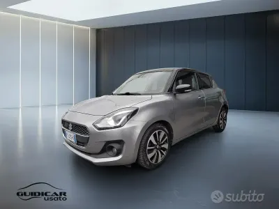 Usata Suzuki Swift 111 CV (81 kW) 2019 Bianco Utilitaria
