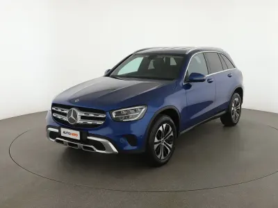 Usata Mercedes GLC300e Business 306 CV (225 kW) 2022 Blu