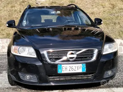 Usata Volvo V50 114 CV (83 kW) 2011 Station wagon