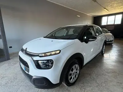 Usata Citroën C3 Feel 102 CV (75 kW) 2022 Bianco Utilitaria