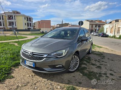 Usata Opel Astra 110 CV (80 kW) 2016 Grigio Station wagon