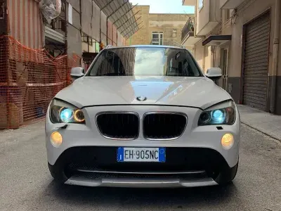 Usata BMW X1 143 CV (105 kW) 2011 Bianco SUV