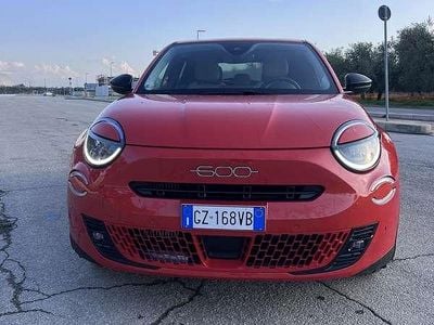 Usata Fiat 600 La Prima 101 CV (74 kW) 2025 Arancione SUV