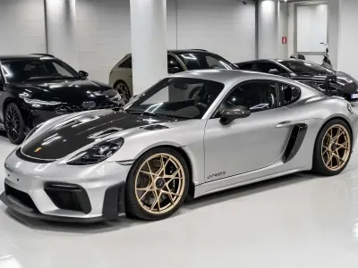 Usata Porsche Cayman GT4 Sport 500 CV (367 kW) 2023 Argento gt Coupé