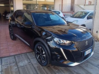 Usata Peugeot 2008 Allure 110 CV (80 kW) 2021 Nero SUV