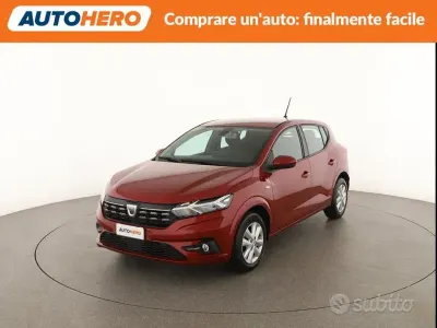 Usata Dacia Sandero Comfort 90 CV (66 kW) 2022 Rosso Berlina