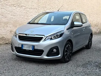 Usata Peugeot 108 Active 72 CV (52 kW) 2018 Grigio Utilitaria