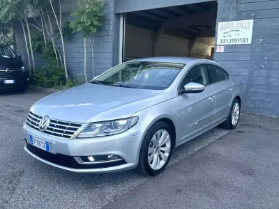 Usata VW Passat 140 CV (102 kW) 2012 Grigio Berlina