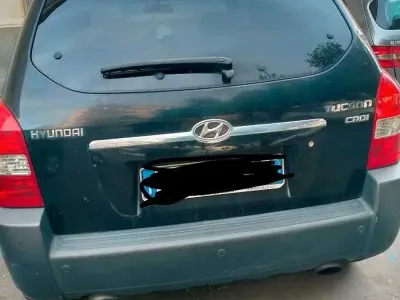 Usata Hyundai Tucson 112 CV (82 kW) 2007 Nero SUV