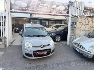 Usata Fiat Panda Lounge 69 CV (50 kW) 2018 Grigio Utilitaria