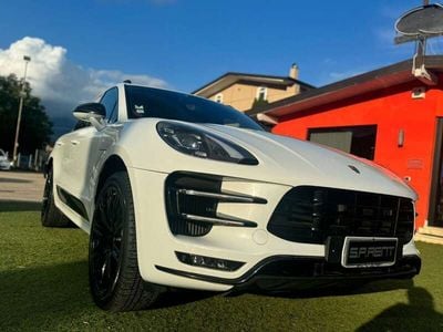 Porsche Macan Turbo